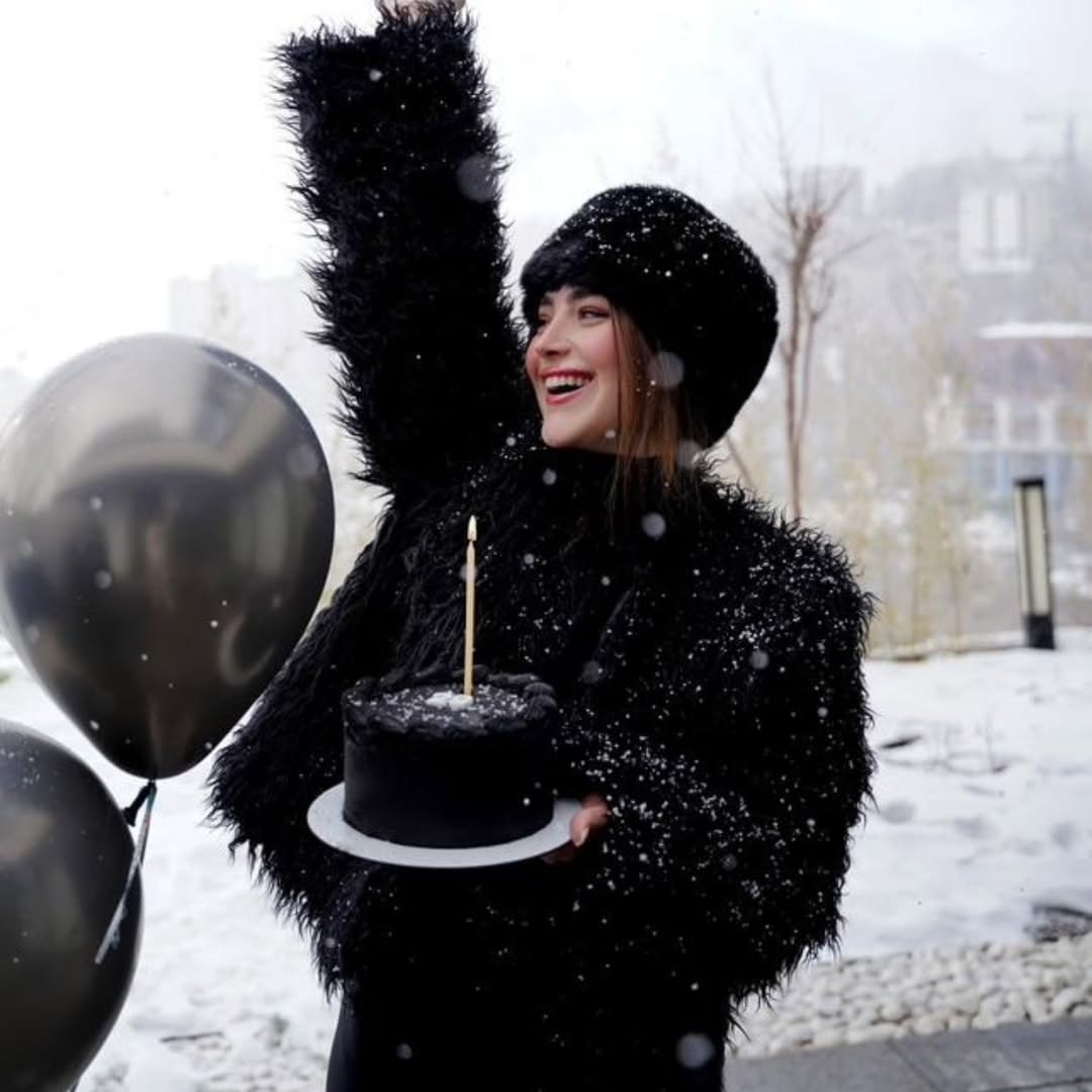 کت خز بزرگسال یقه گرد